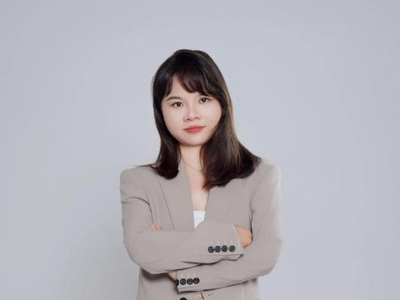 黄英珍律师